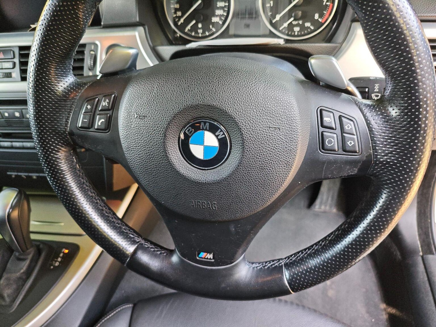 Used BMW 3 Series 2009 for sale - 76692816: Photo 32