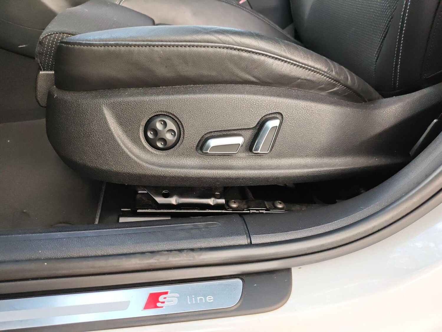 Used Audi A4 Avant 2012 for sale - 78090637: Photo 18