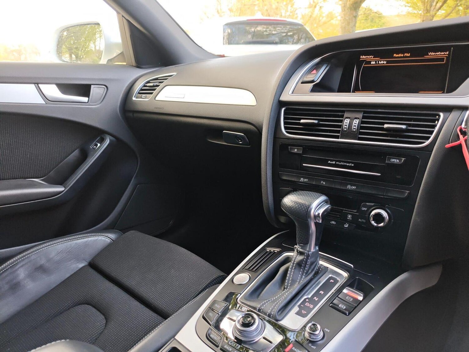 Used Audi A4 Avant 2012 for sale - 78090637: Photo 7