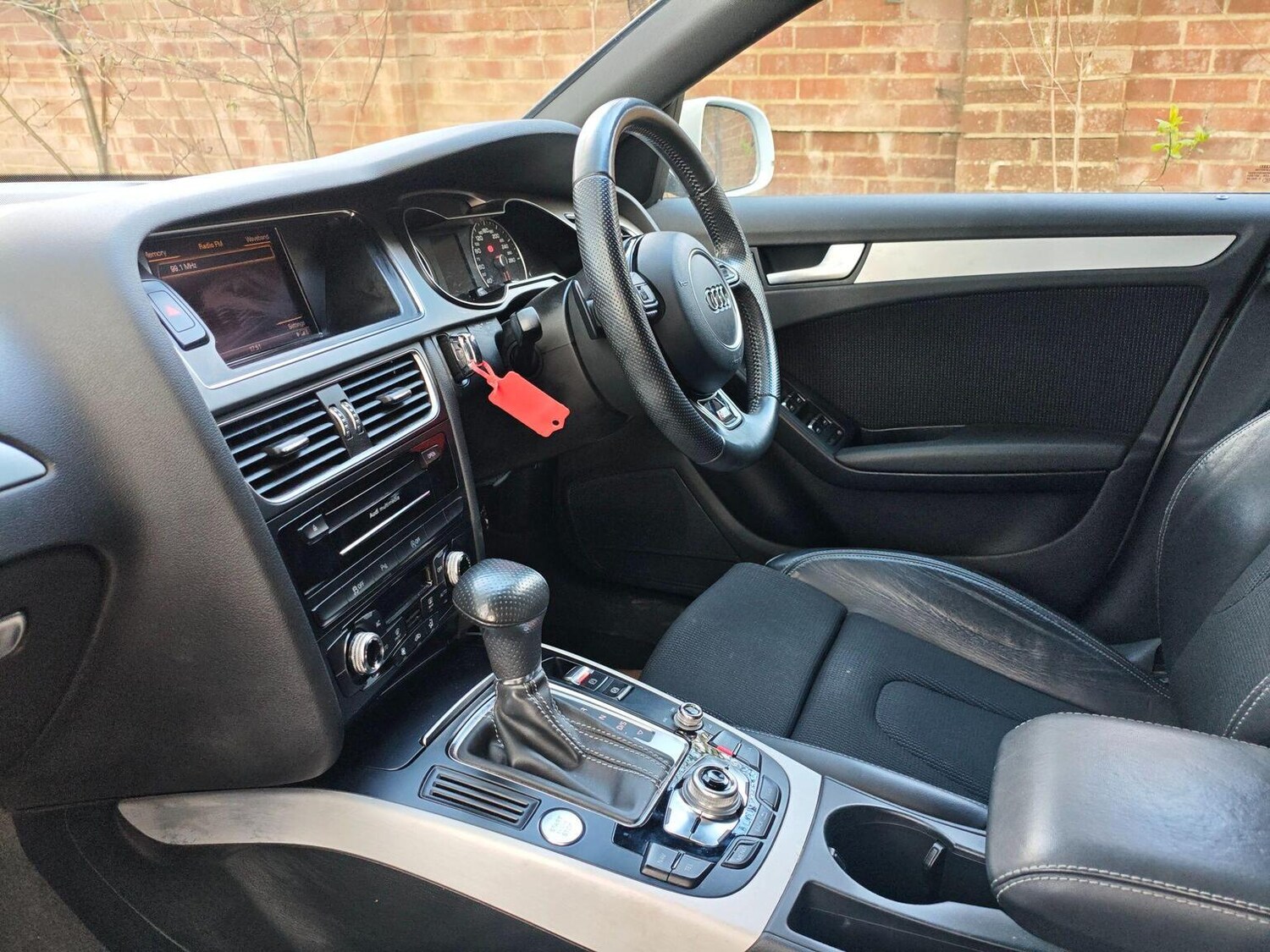 Used Audi A4 Avant 2012 for sale - 78090637: Photo 8