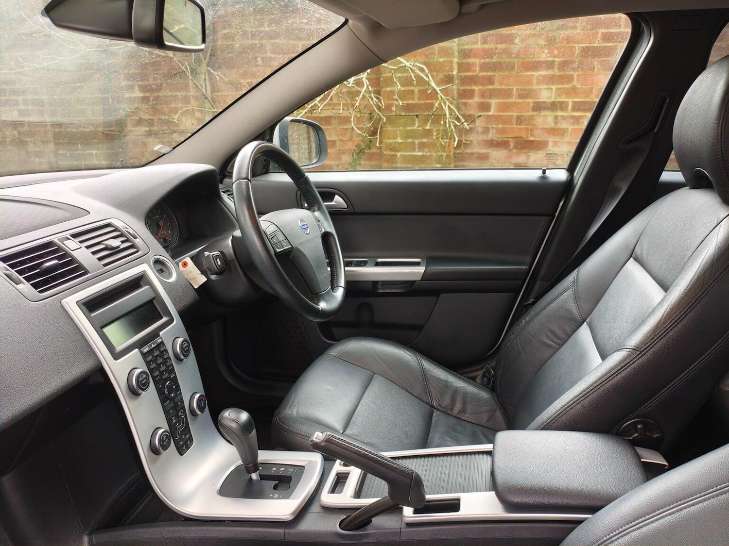 Used Volvo V50 2012 for sale - 77983753: Photo 24