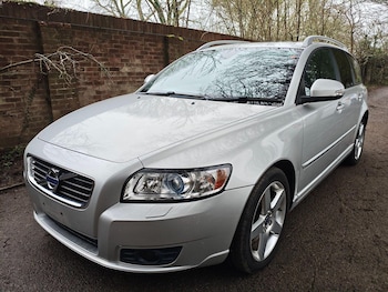 Used Volvo V50 2012 for sale - 77983753: Photo