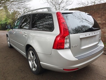 Used Volvo V50 2012 for sale - 77983753: Photo