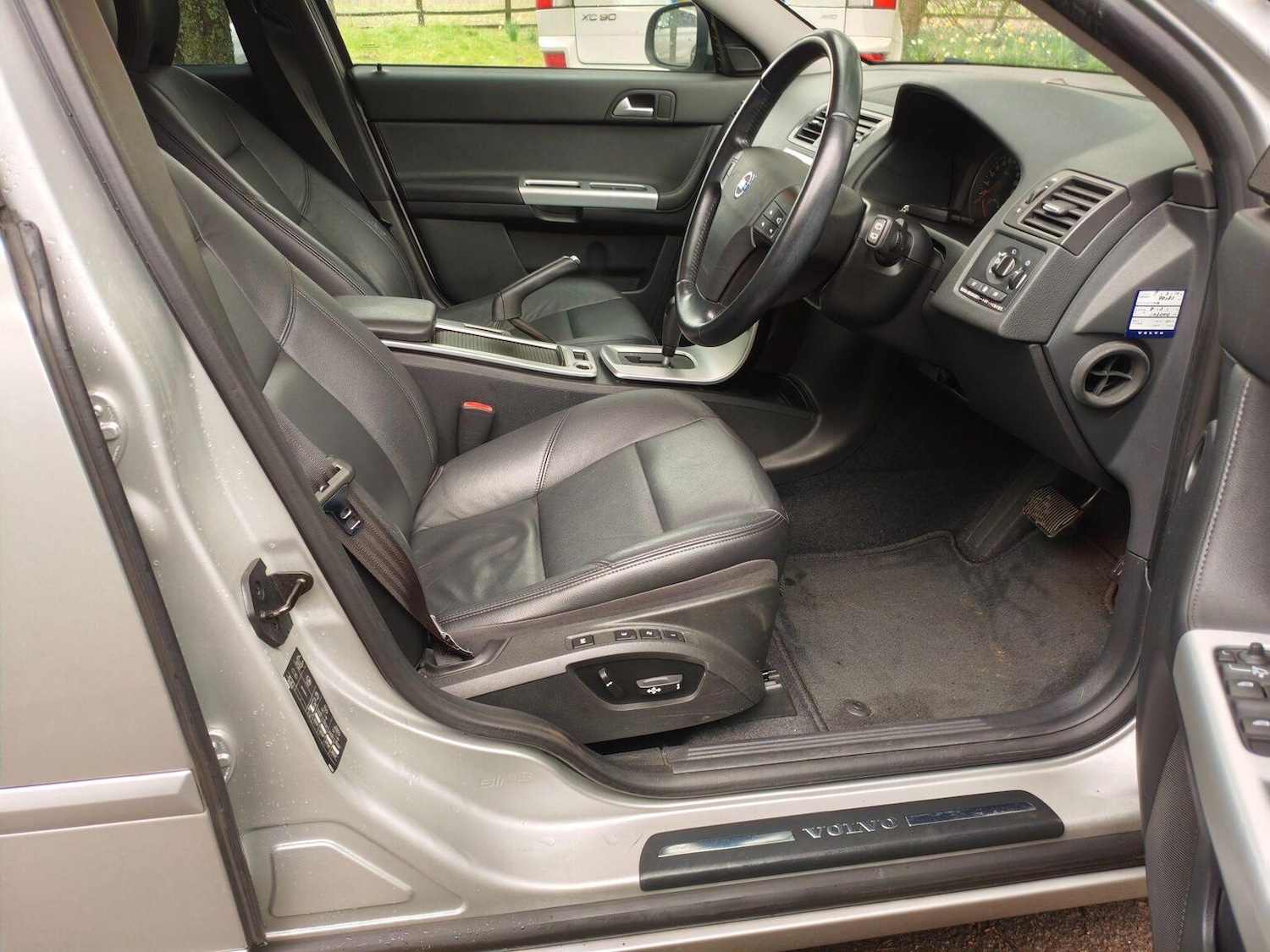 Used Volvo V50 2012 for sale - 77983753: Photo 7