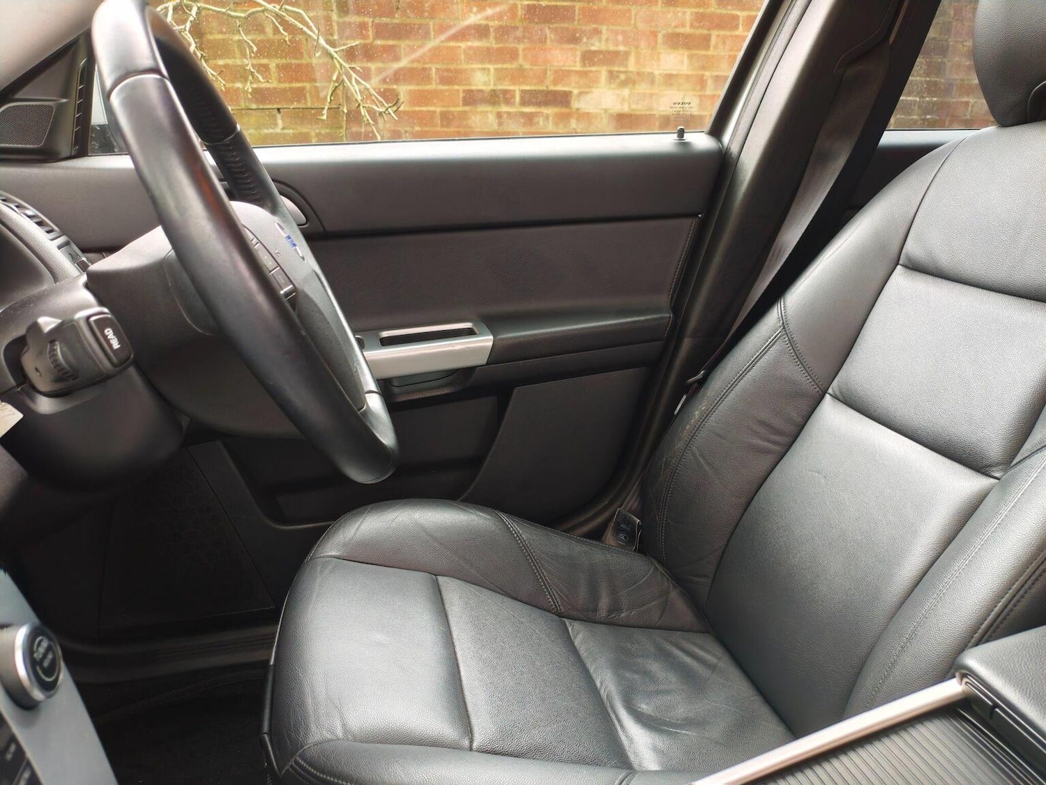 Used Volvo V50 2012 for sale - 77983753: Photo 8