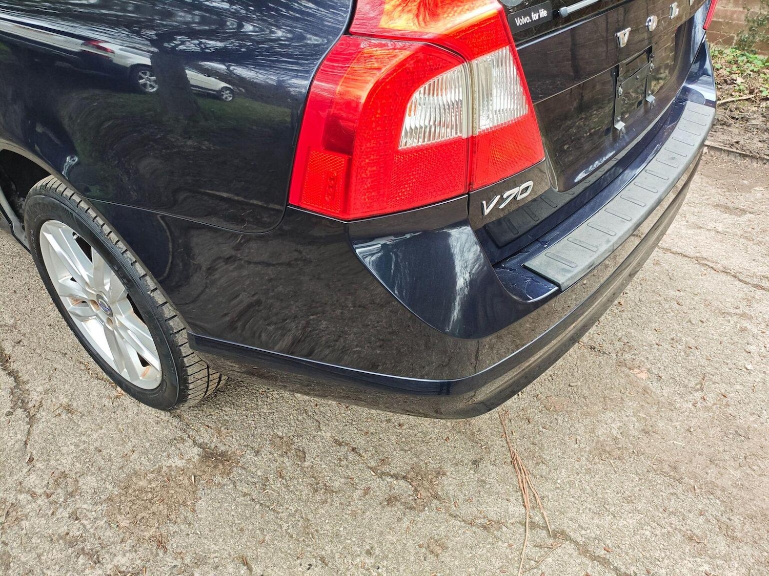 Used Volvo V70 2010 for sale - 77687644: Photo 21