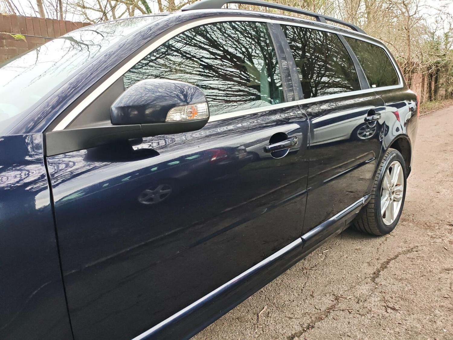 Used Volvo V70 2010 for sale - 77687644: Photo 30