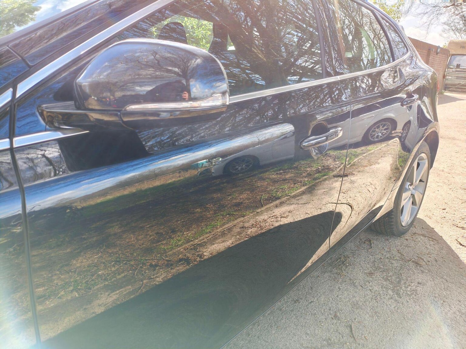 Used Volvo V40 2014 for sale - 77945719: Photo 23