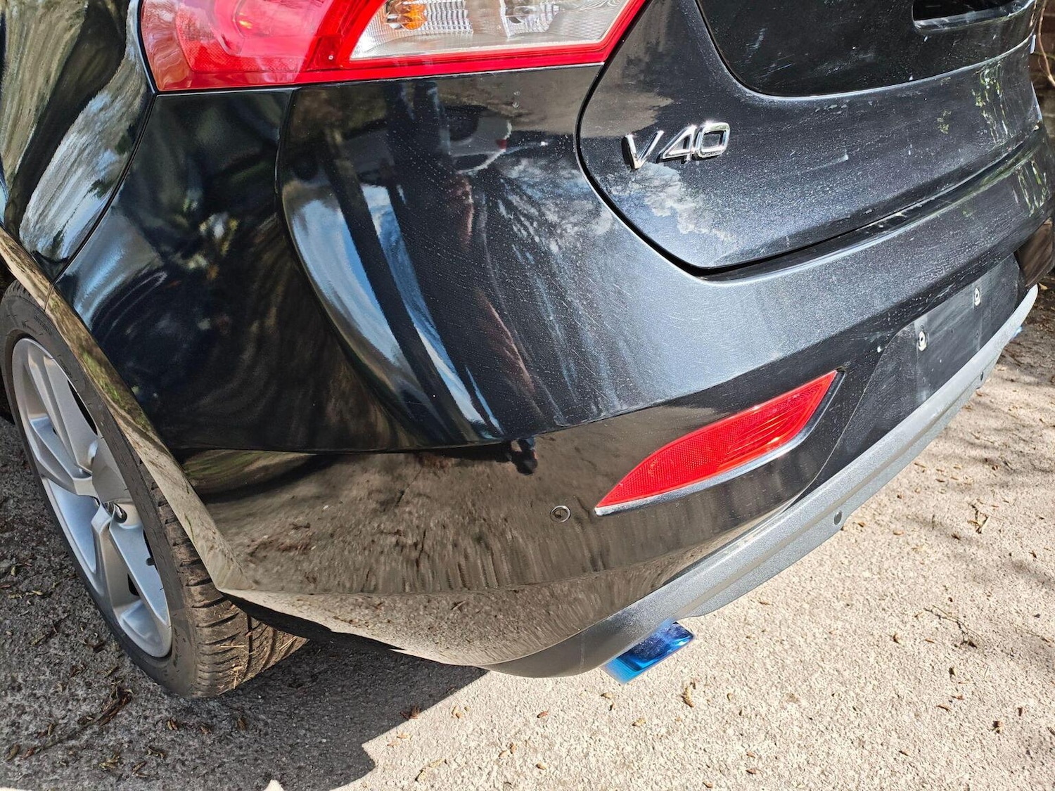 Used Volvo V40 2014 for sale - 77945719: Photo 25