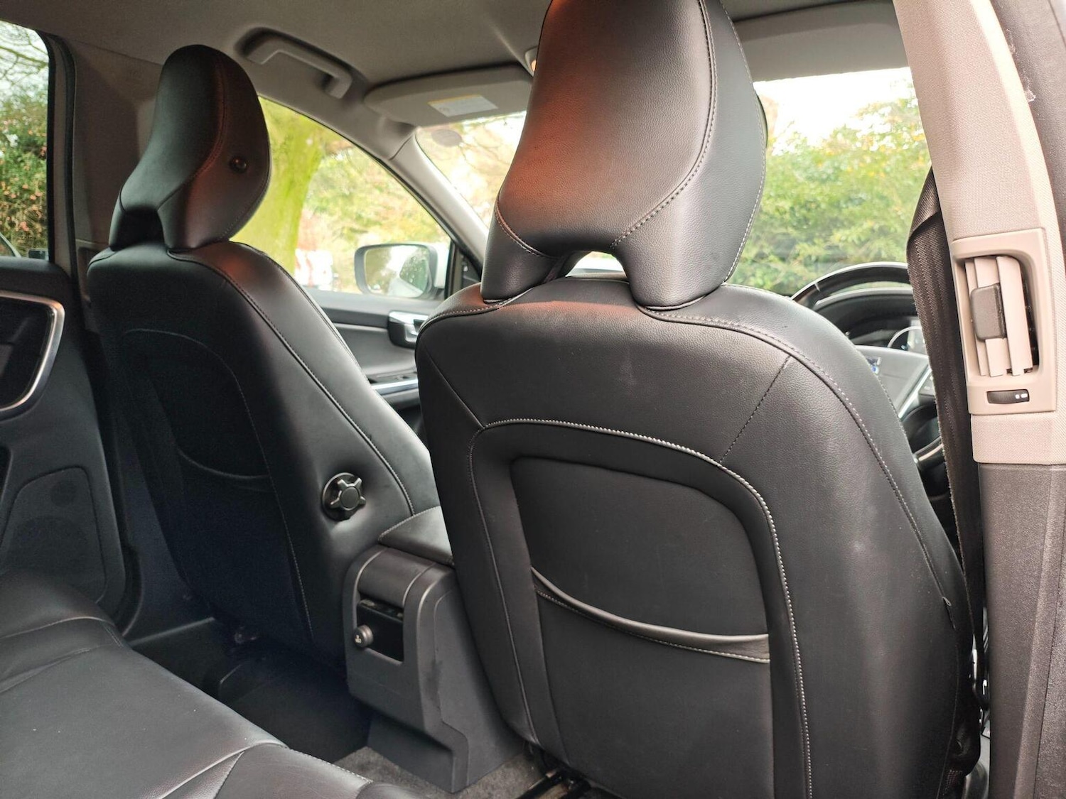 Used Volvo XC60 2014 for sale - 77083309: Photo 15