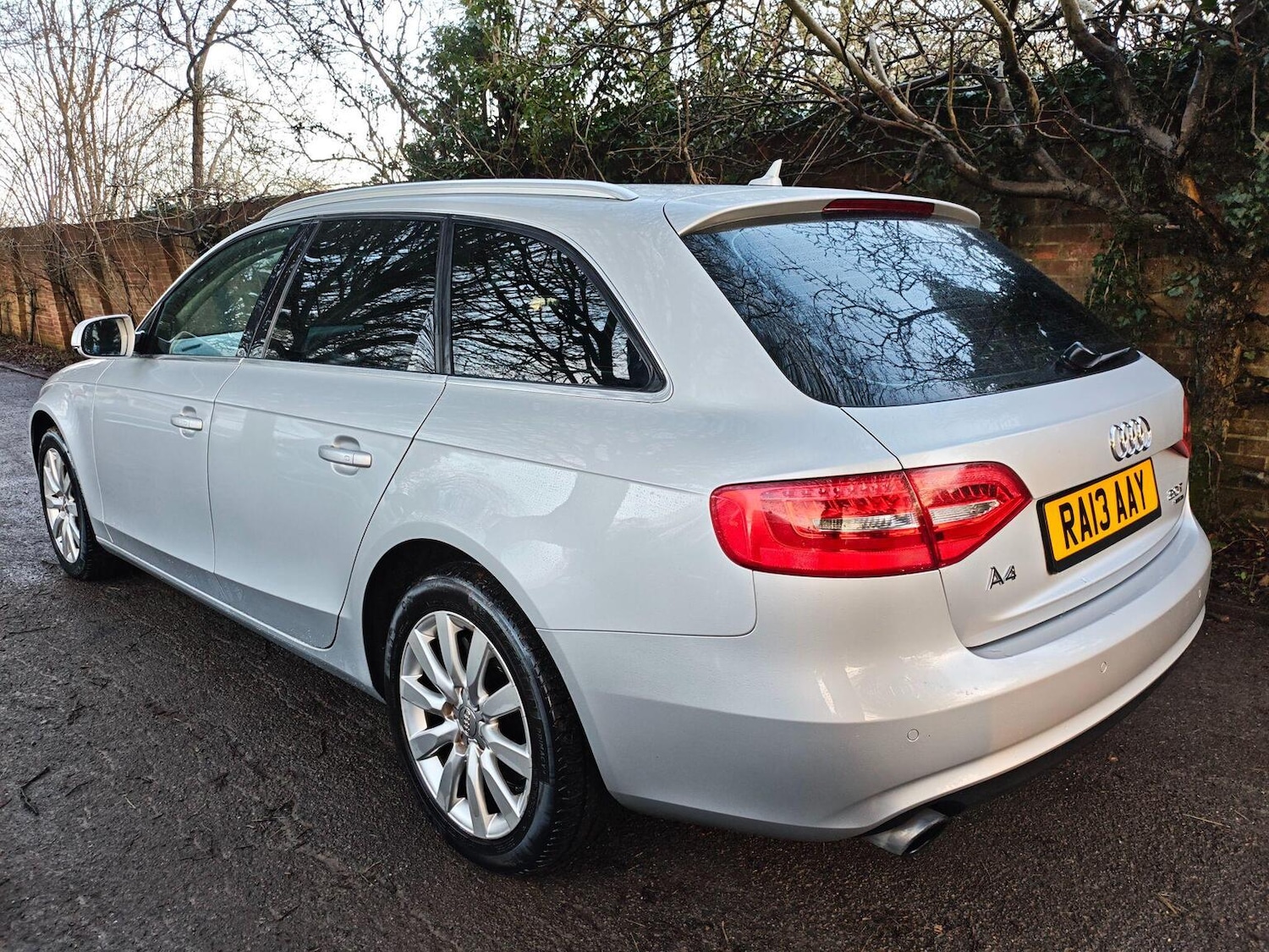 Used Audi A4 Avant 2013 for sale - 77237092: Photo 3