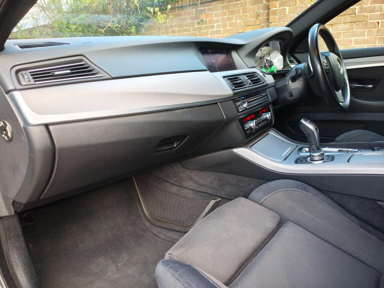 Used BMW 5 Series 2011 for sale - 77844885: Photo 11