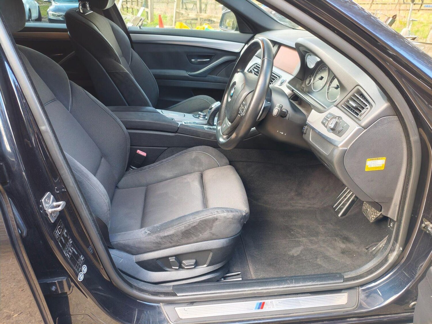 Used BMW 5 Series 2011 for sale - 77844885: Photo 14