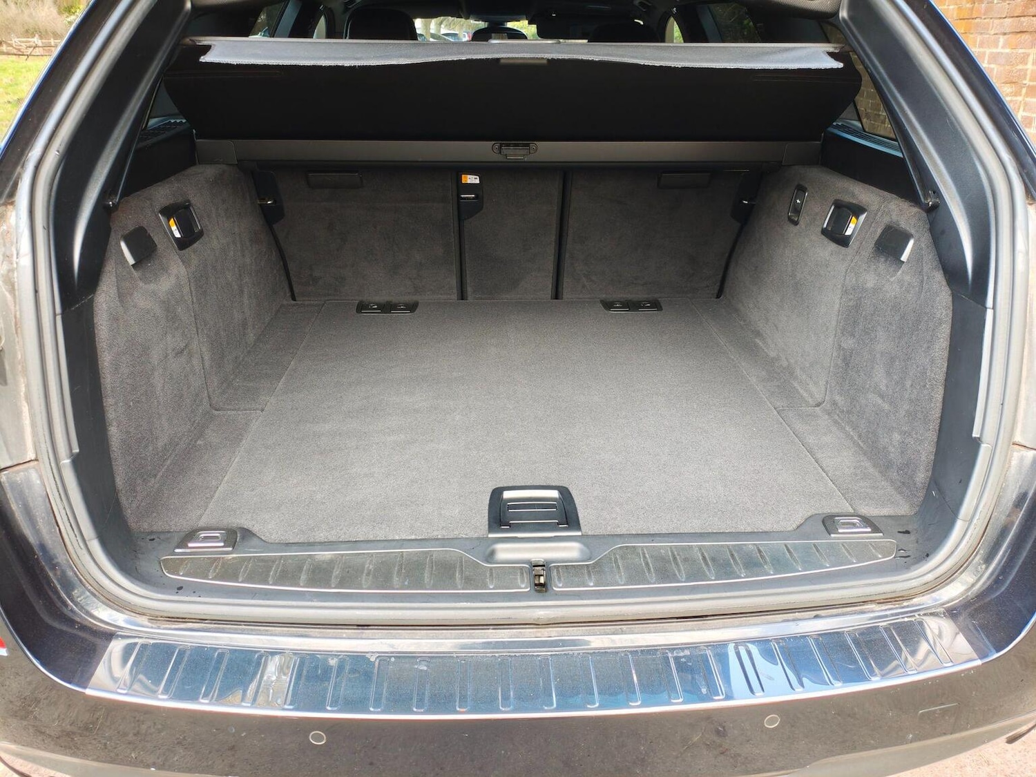 Used BMW 5 Series 2011 for sale - 77844885: Photo 32