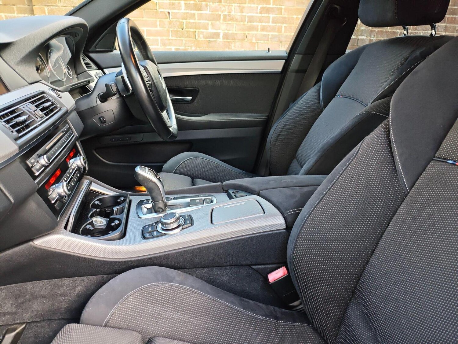 Used BMW 5 Series 2011 for sale - 77844885: Photo 35