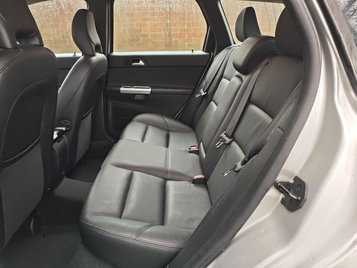 Used Volvo V50 2012 for sale - 77167826: Photo 15