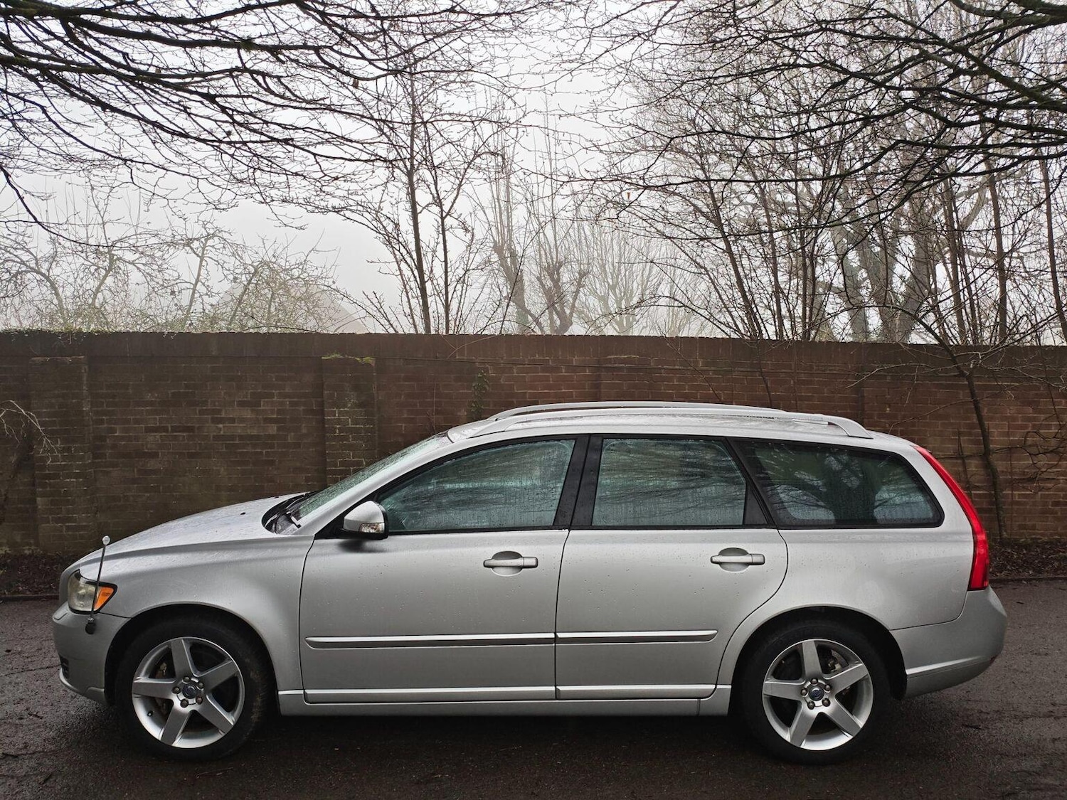 Used Volvo V50 2012 for sale - 77167826: Photo 4
