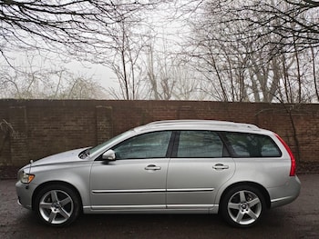 Used Volvo V50 2012 for sale - 77167826: Photo