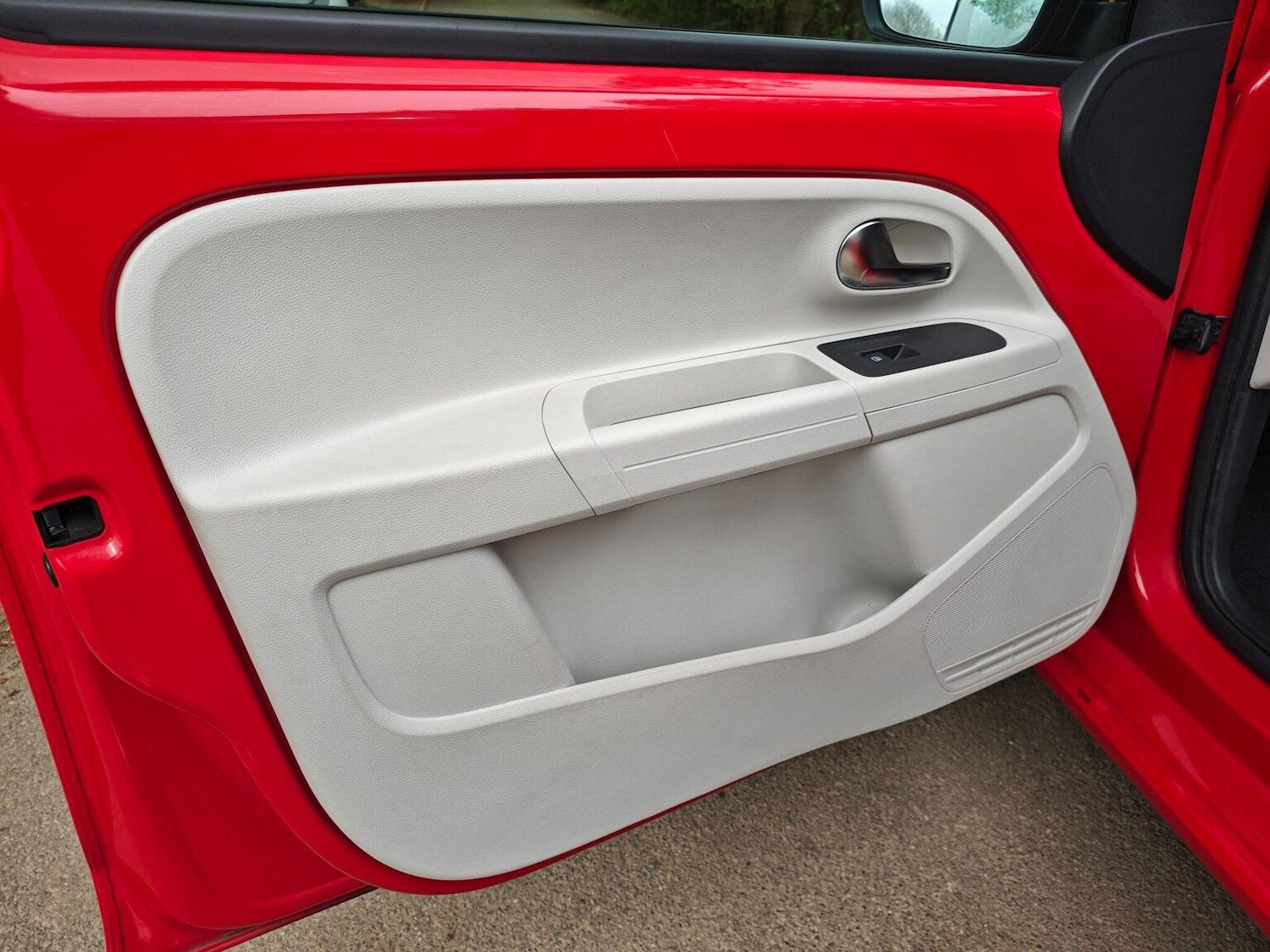 Used Volkswagen up! 2013 for sale - 78209995: Photo 13