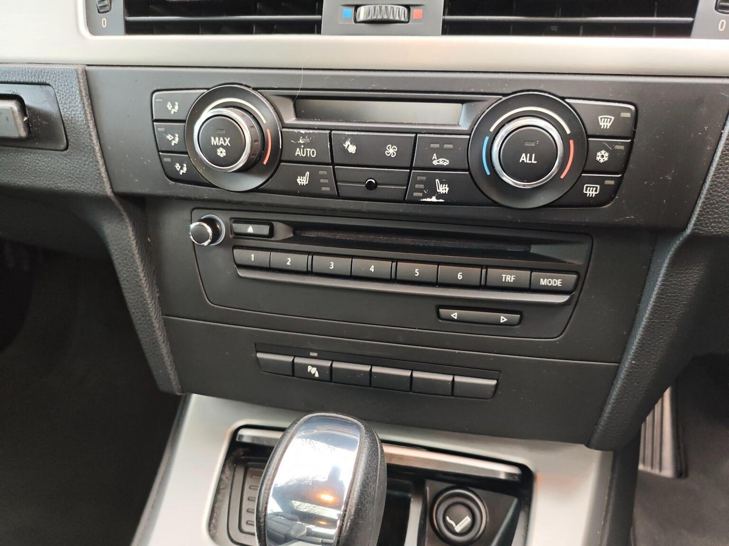 Used BMW 3 Series 2010 for sale - 77251202: Photo 11