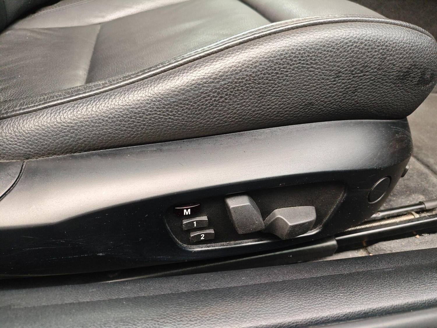 Used BMW 3 Series 2010 for sale - 77251202: Photo 12