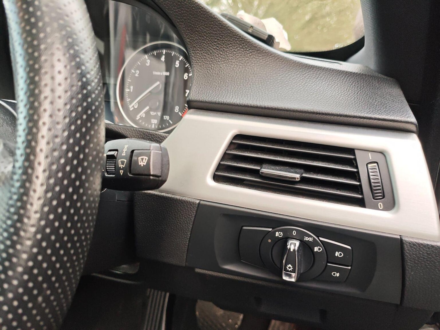 Used BMW 3 Series 2010 for sale - 77251202: Photo 14