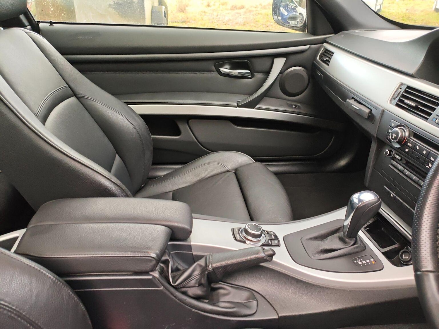 Used BMW 3 Series 2010 for sale - 77251202: Photo 8