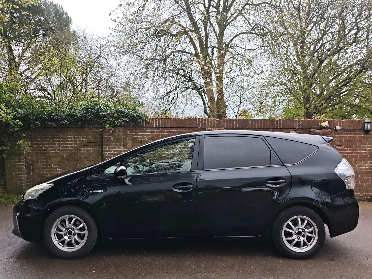 Used Toyota Prius+ 2014 for sale - 78134949: Photo 4