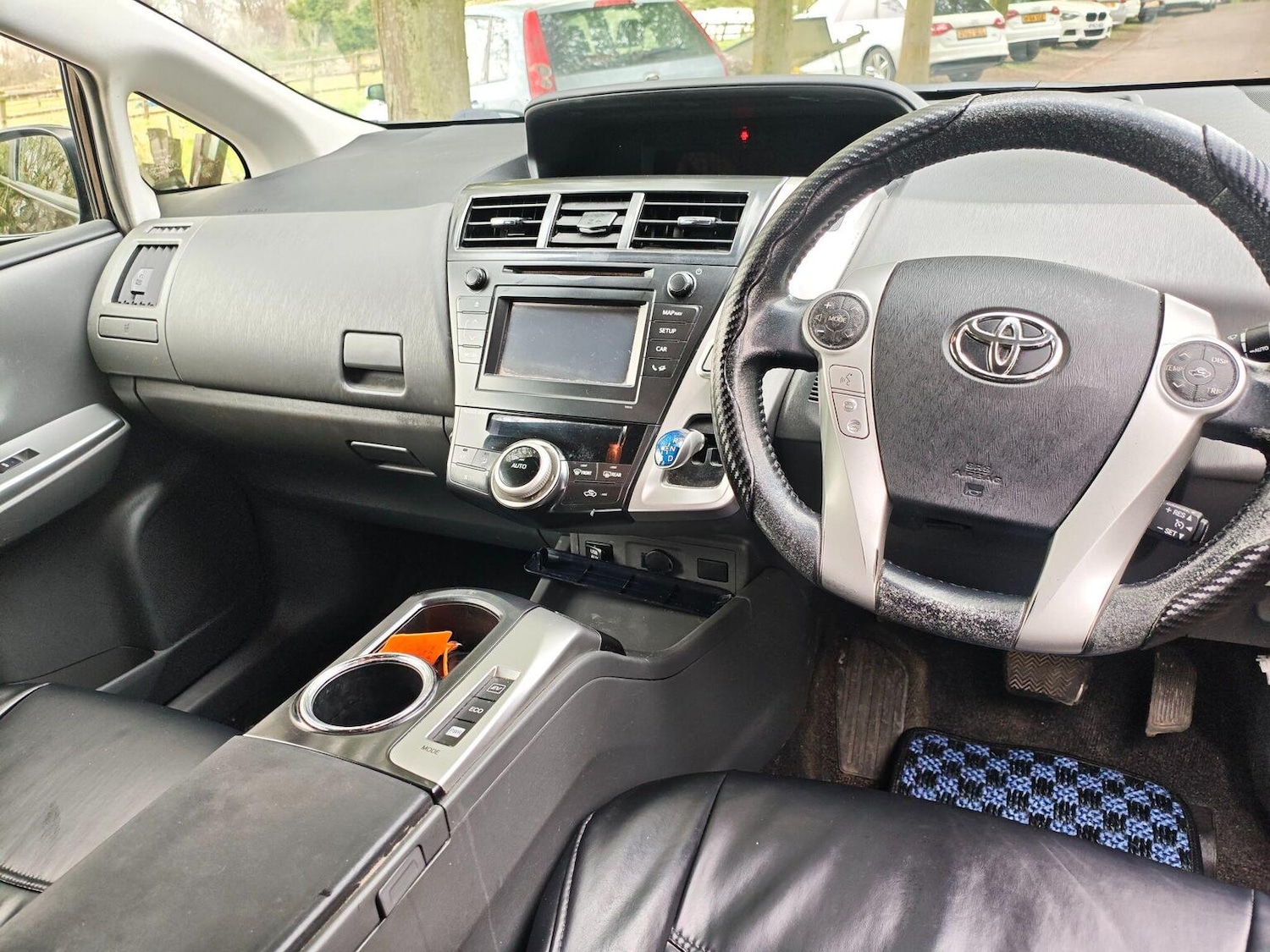 Used Toyota Prius+ 2014 for sale - 78134949: Photo 7