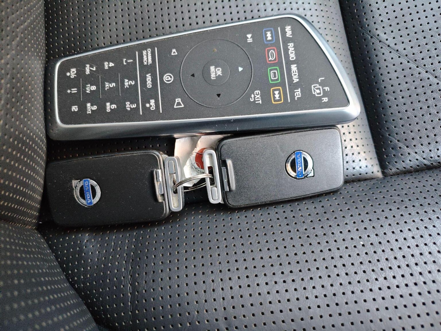 Used Volvo V70 2011 for sale - 77258588: Photo 32