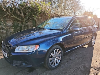 Used Volvo V70 2011 for sale - 77258588: Photo