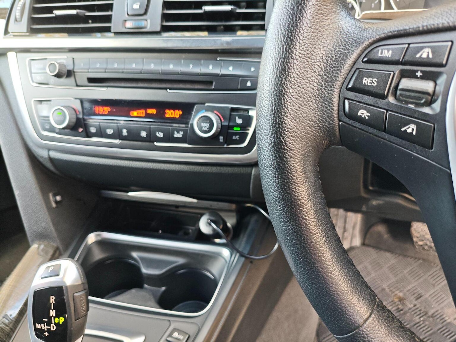 Used BMW 3 Series 2015 for sale - 77453338: Photo 10