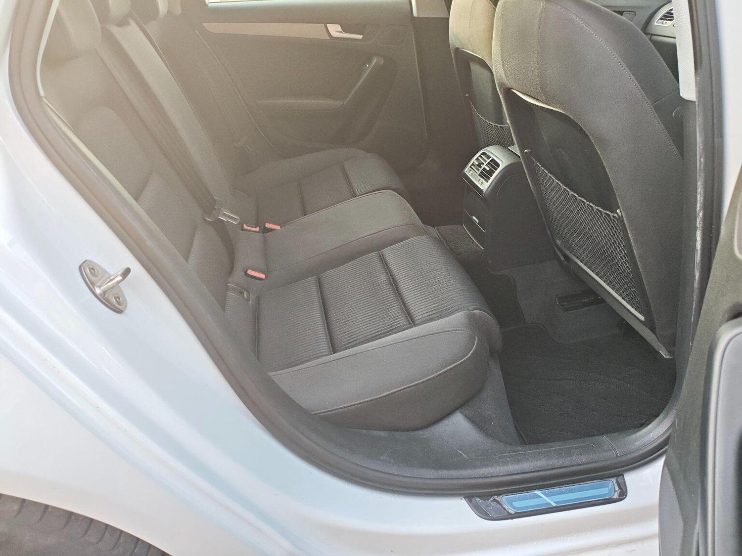 Used Audi A4 Avant 2015 for sale - 77973768: Photo 11