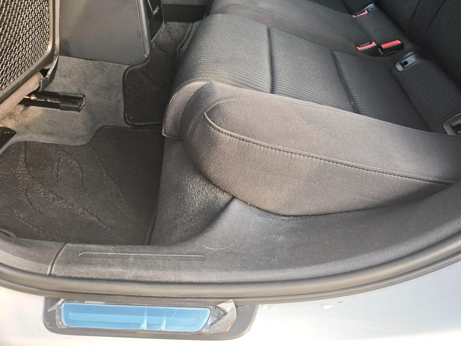 Used Audi A4 Avant 2015 for sale - 77973768: Photo 12