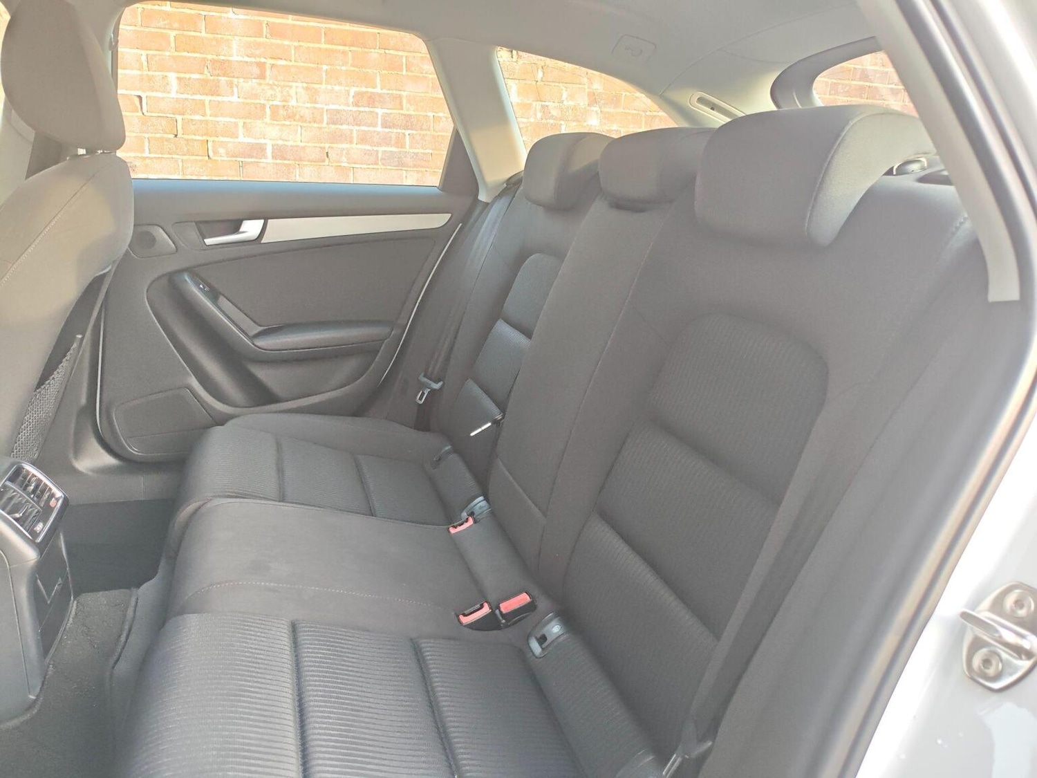 Used Audi A4 Avant 2015 for sale - 77973768: Photo 13