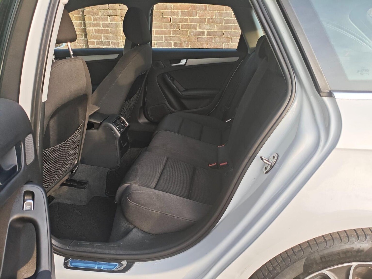 Used Audi A4 Avant 2015 for sale - 77973768: Photo 14