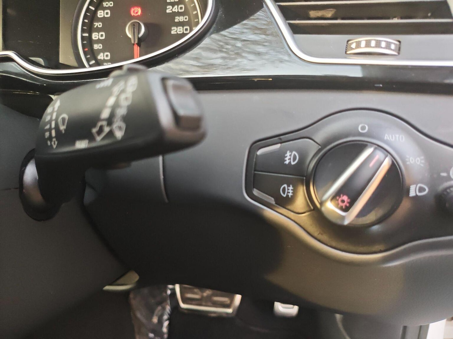 Used Audi A4 Avant 2015 for sale - 77973768: Photo 16