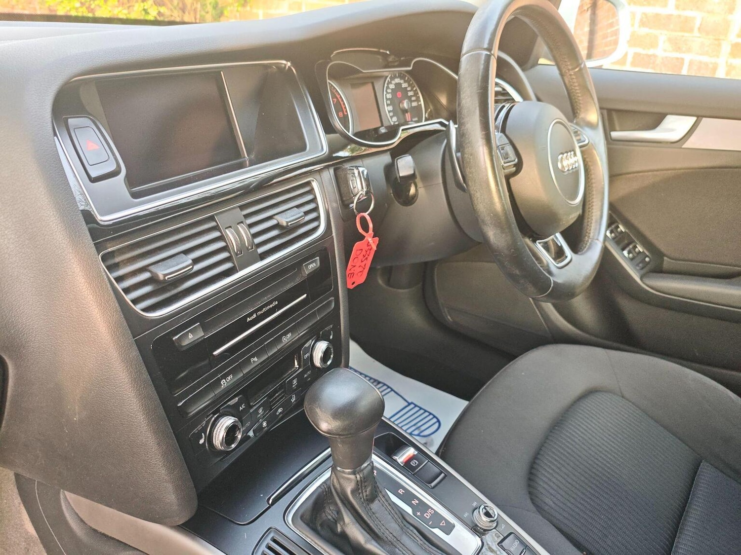 Used Audi A4 Avant 2015 for sale - 77973768: Photo 9