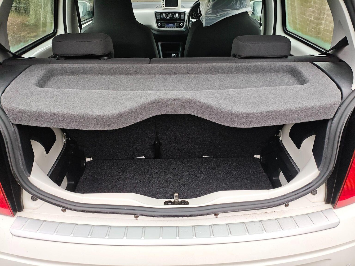 Used Volkswagen up! 2012 for sale - 76968594: Photo 17