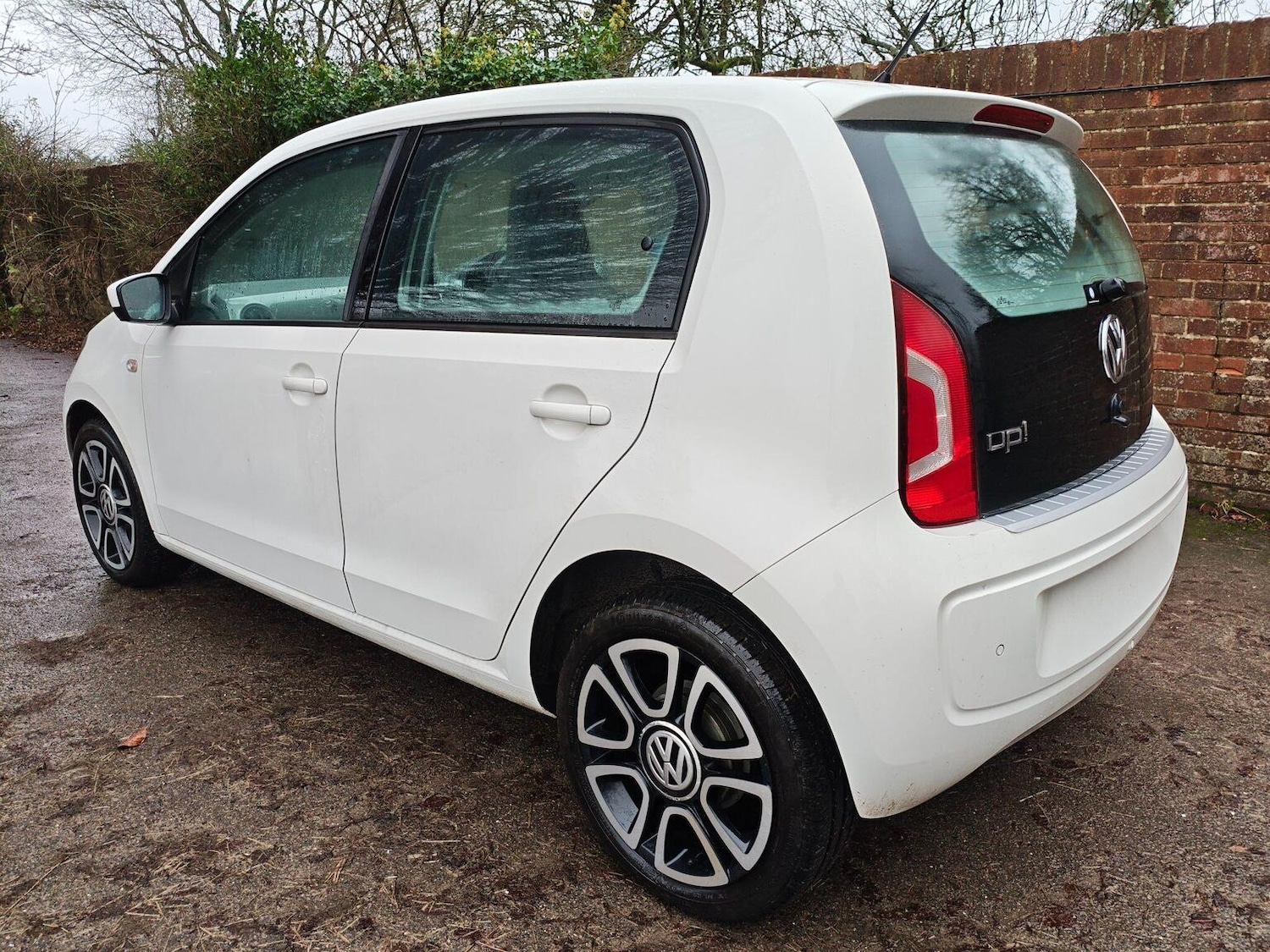 Used Volkswagen up! 2012 for sale - 76968594: Photo 4