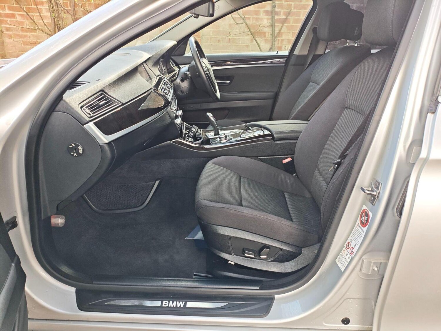 Used BMW 5 Series 2011 for sale - 78143741: Photo 32