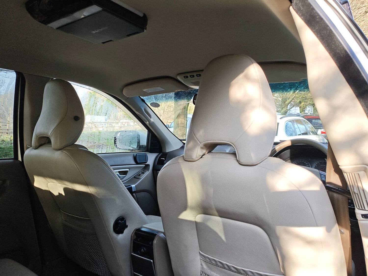 Used Volvo XC90 2010 for sale - 77201185: Photo 32