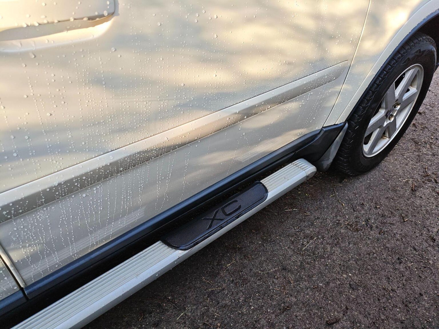 Used Volvo XC90 2010 for sale - 77201185: Photo 39