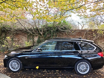 2013 - 2.0 320i Luxury Touring Auto Euro 6 (s/s) 5dr