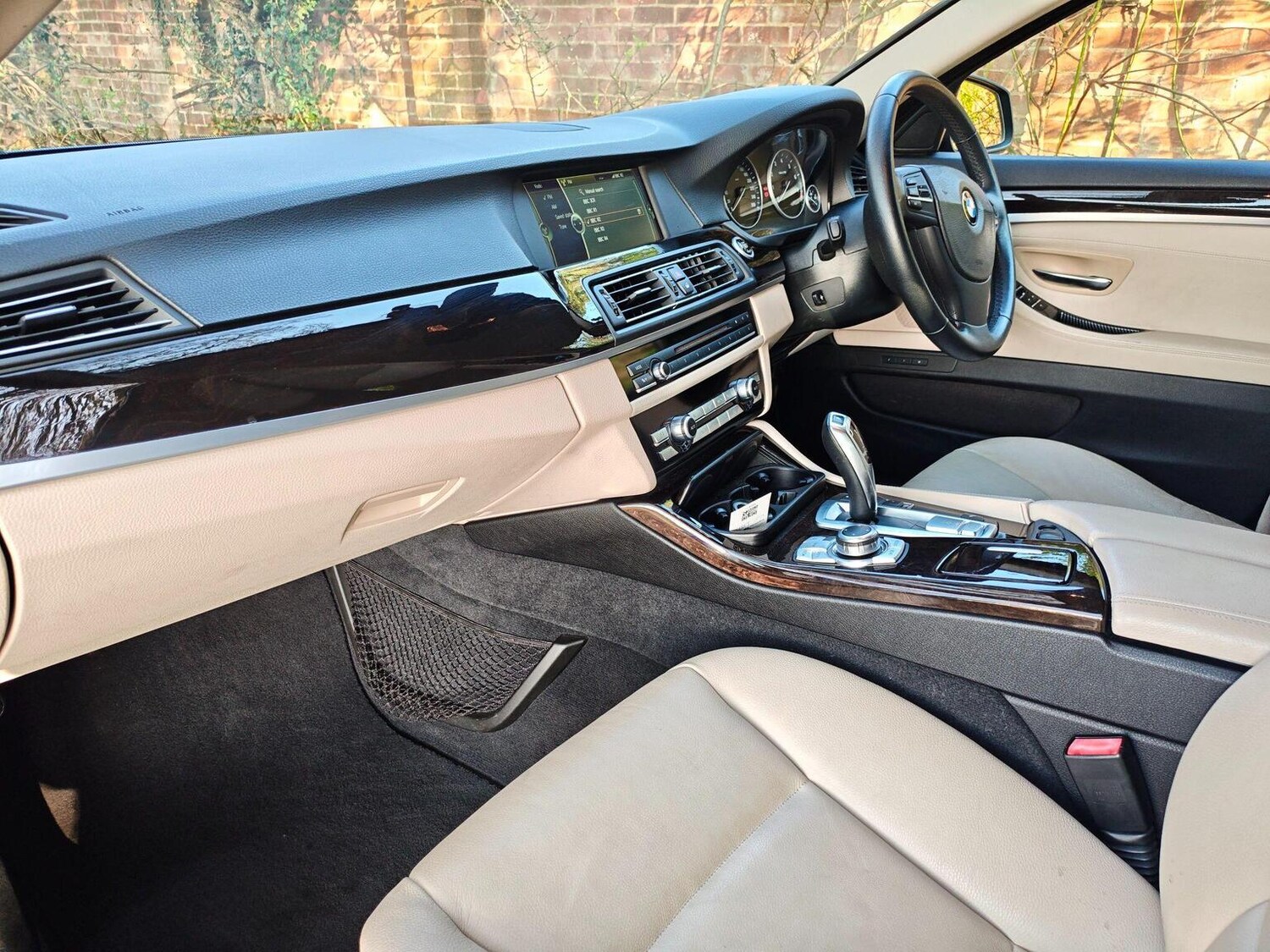 Used BMW 5 Series 2011 for sale - 77961974: Photo 10