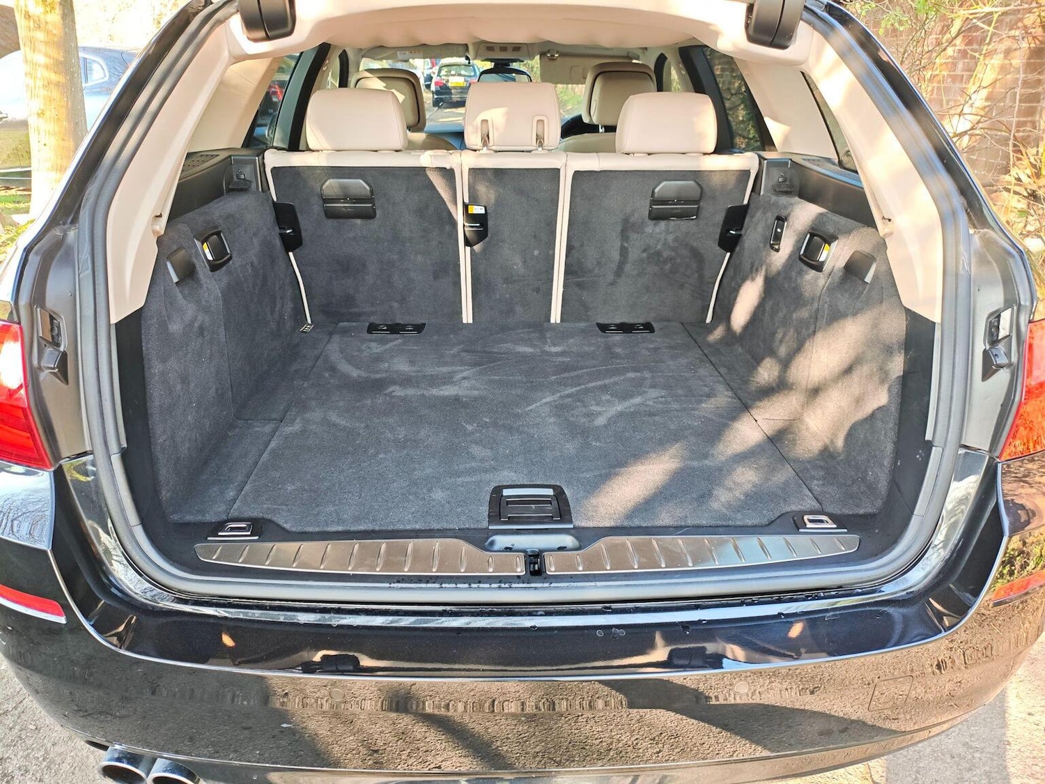 Used BMW 5 Series 2011 for sale - 77961974: Photo 23