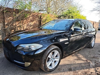 Used BMW 5 Series 2011 for sale - 77961974: Photo