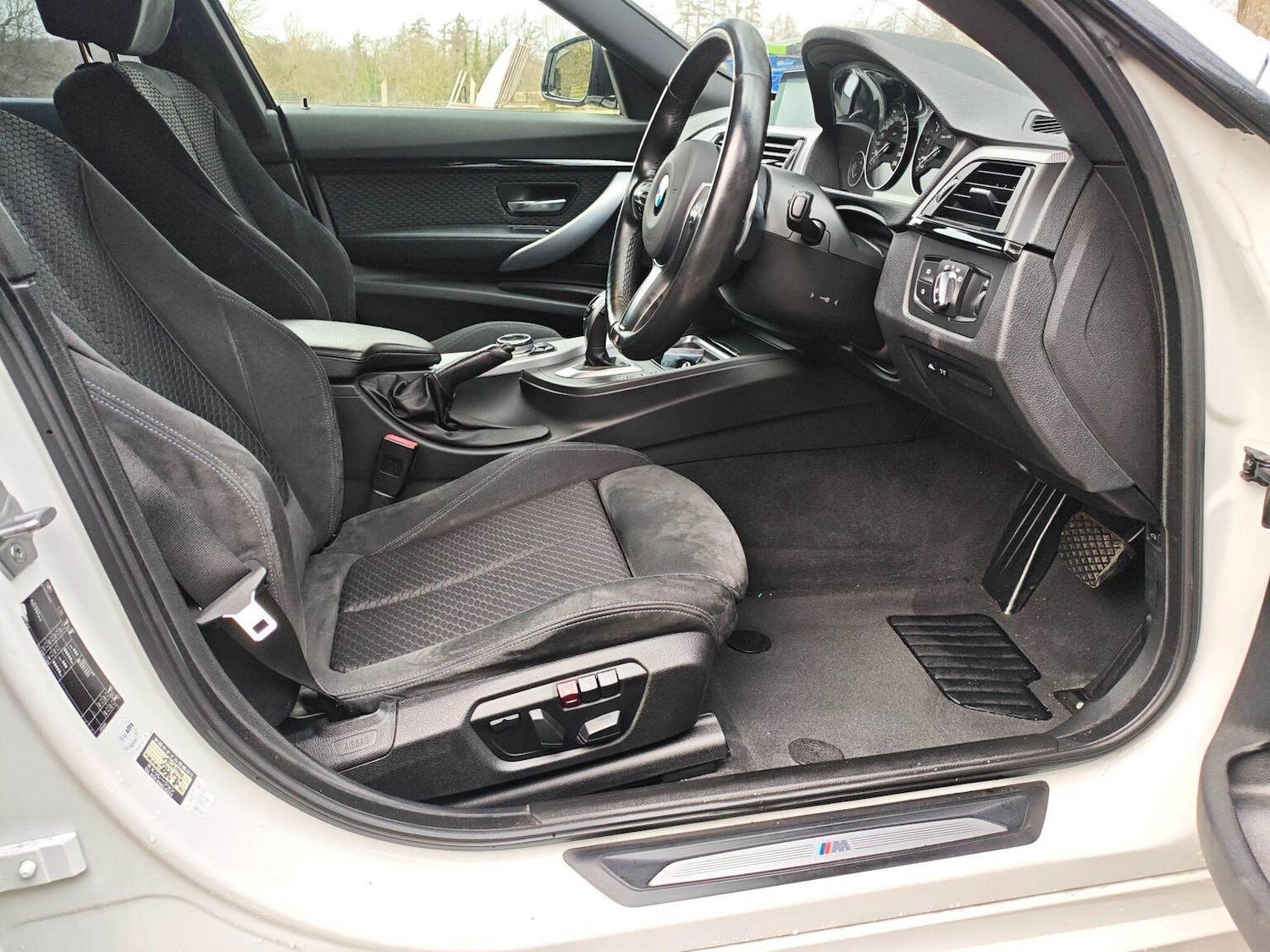 Used BMW 3 Series Gran Turismo 2013 for sale - 77470228: Photo 11