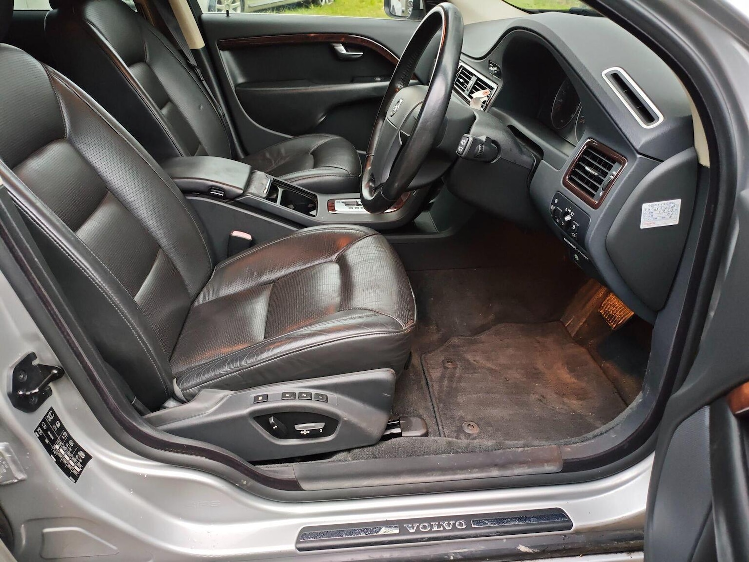 Used Volvo V70 2008 for sale - 77069088: Photo 10