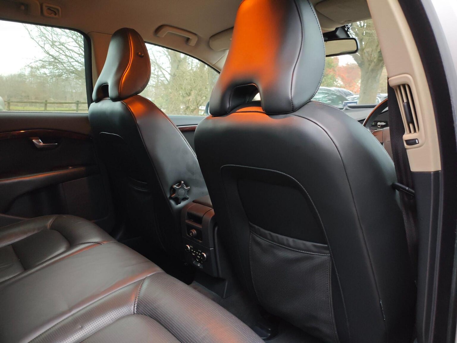 Used Volvo V70 2008 for sale - 77069088: Photo 12